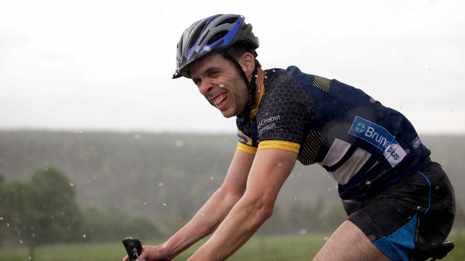La grêle, le vent, la pluie : rien n'arrête les cyclistes du Défi Tour de Beauce 2017