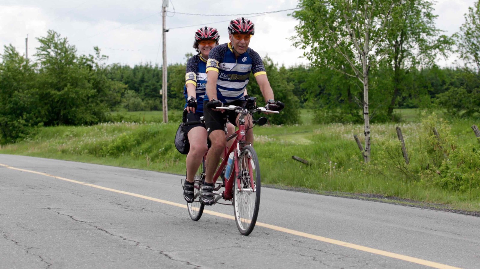 La grêle, le vent, la pluie : rien n'arrête les cyclistes du Défi Tour de Beauce 2017