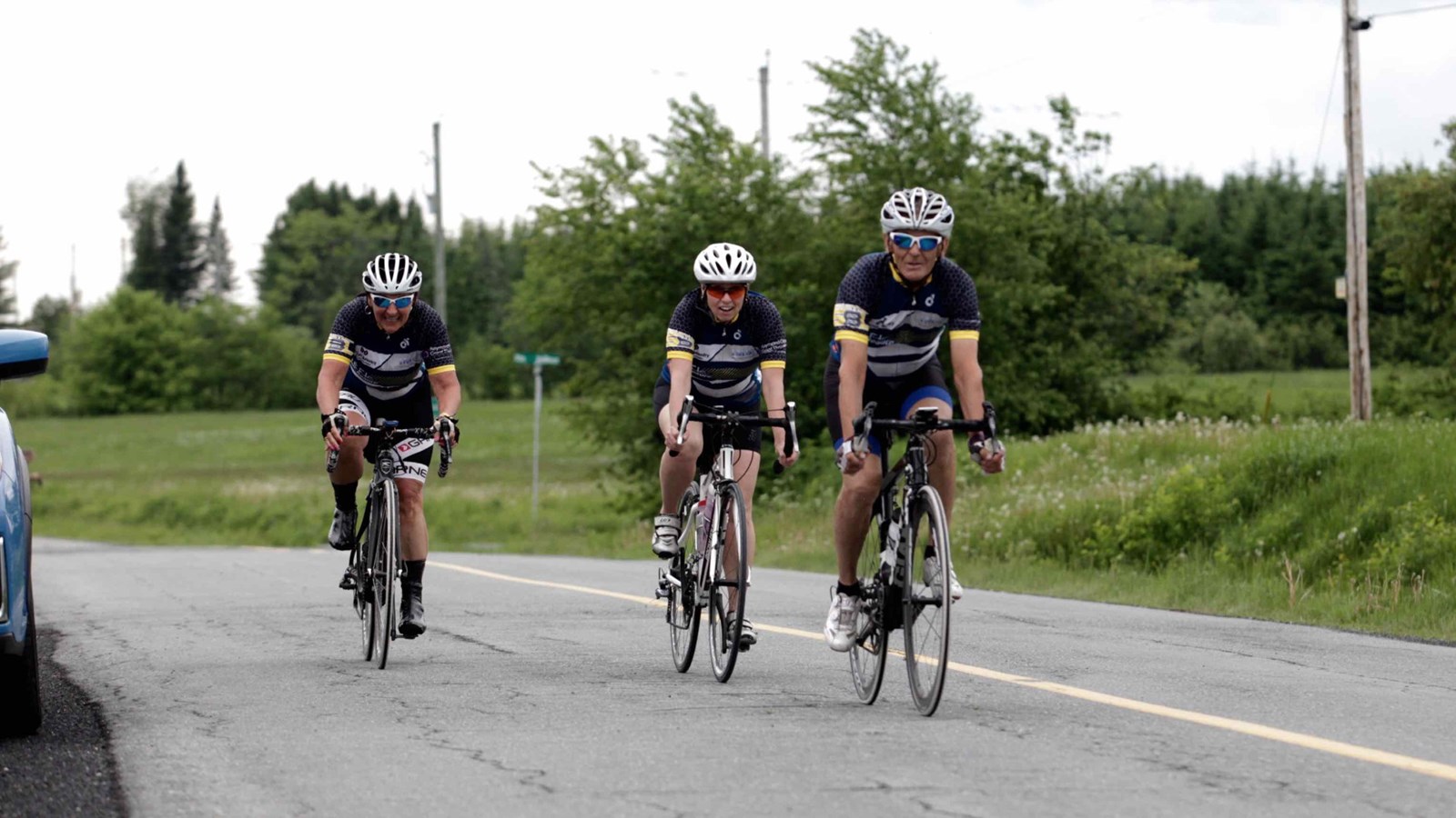 La grêle, le vent, la pluie : rien n'arrête les cyclistes du Défi Tour de Beauce 2017
