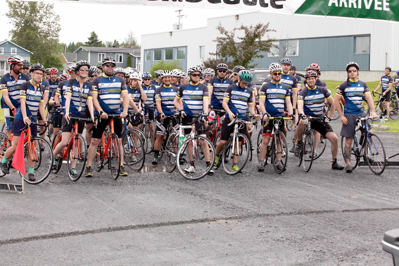 La grêle, le vent, la pluie : rien n'arrête les cyclistes du Défi Tour de Beauce 2017