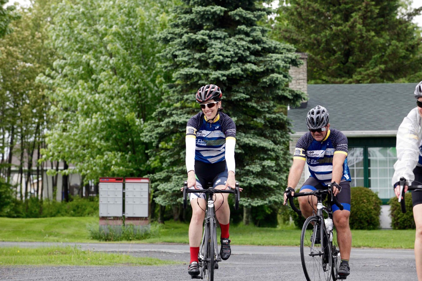 La grêle, le vent, la pluie : rien n'arrête les cyclistes du Défi Tour de Beauce 2017