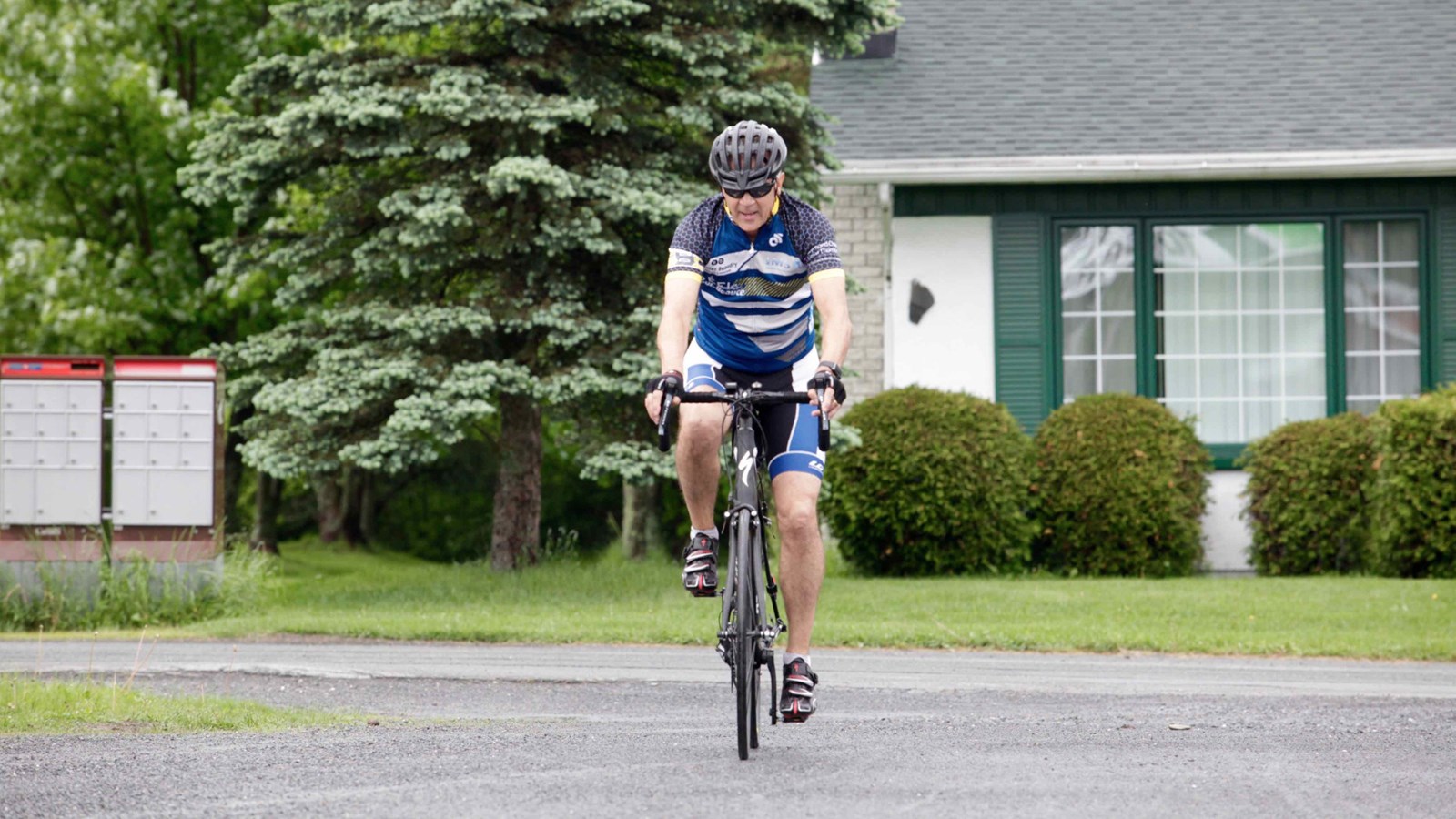 La grêle, le vent, la pluie : rien n'arrête les cyclistes du Défi Tour de Beauce 2017