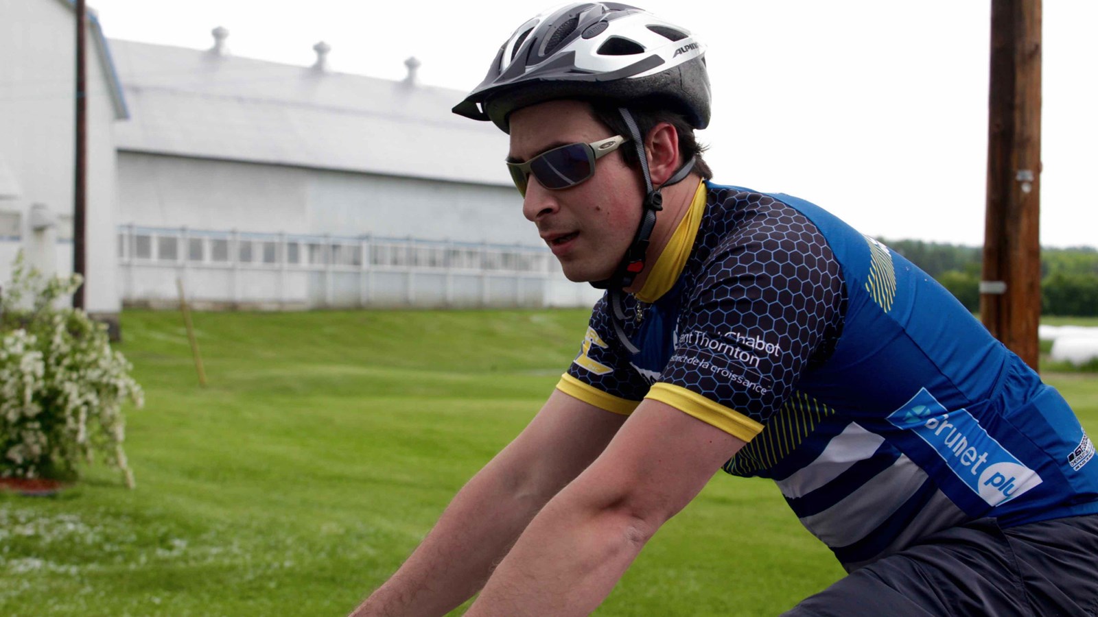 La grêle, le vent, la pluie : rien n'arrête les cyclistes du Défi Tour de Beauce 2017
