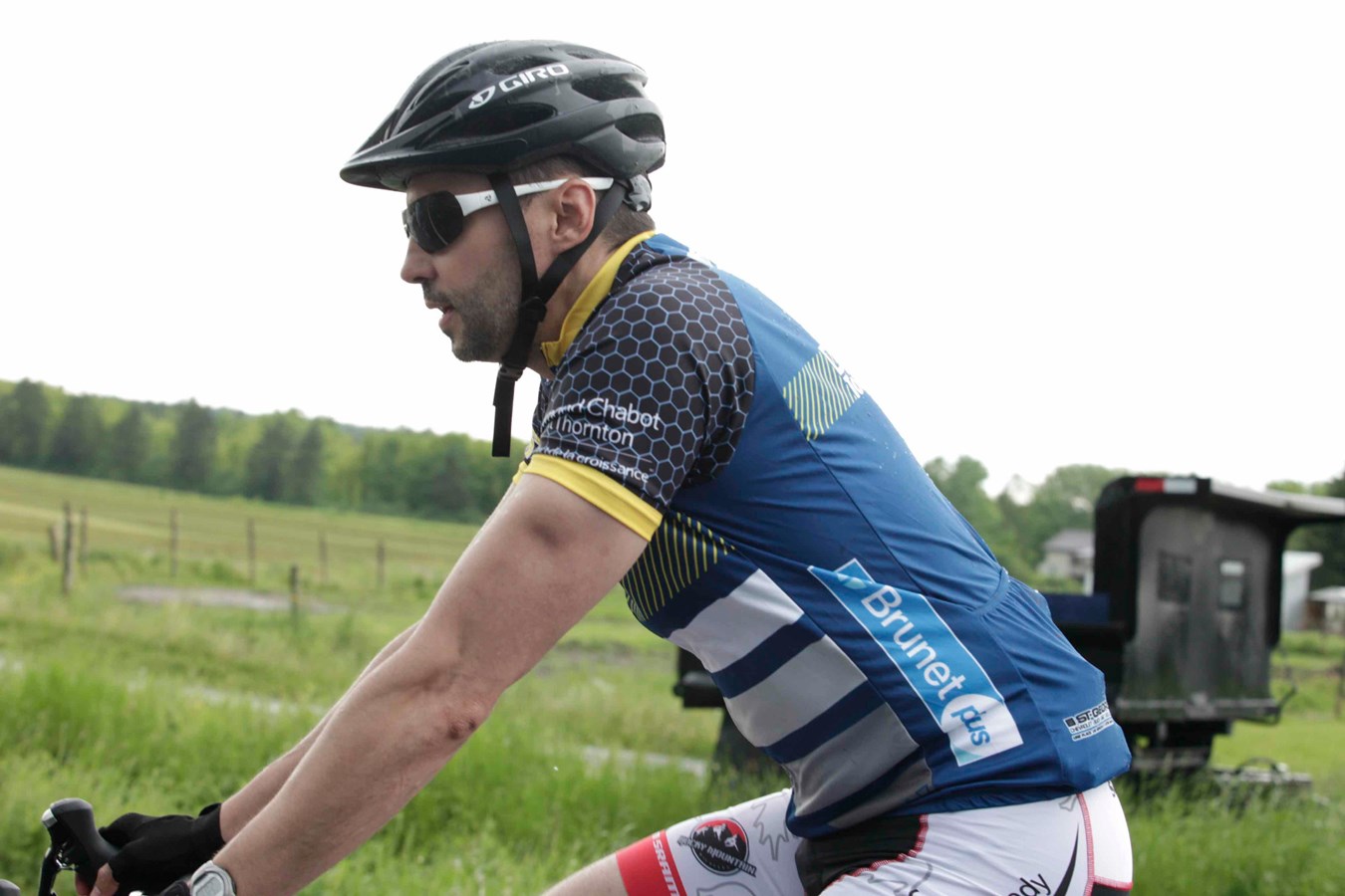 La grêle, le vent, la pluie : rien n'arrête les cyclistes du Défi Tour de Beauce 2017