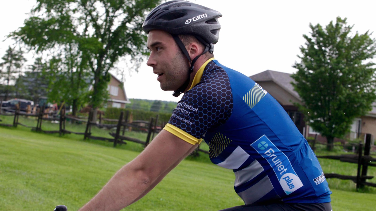 La grêle, le vent, la pluie : rien n'arrête les cyclistes du Défi Tour de Beauce 2017