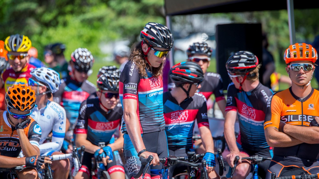 TOUR DE BEAUCE 2017 | Les cyclistes ont pris le départ vers 10h pour la 1ère étape