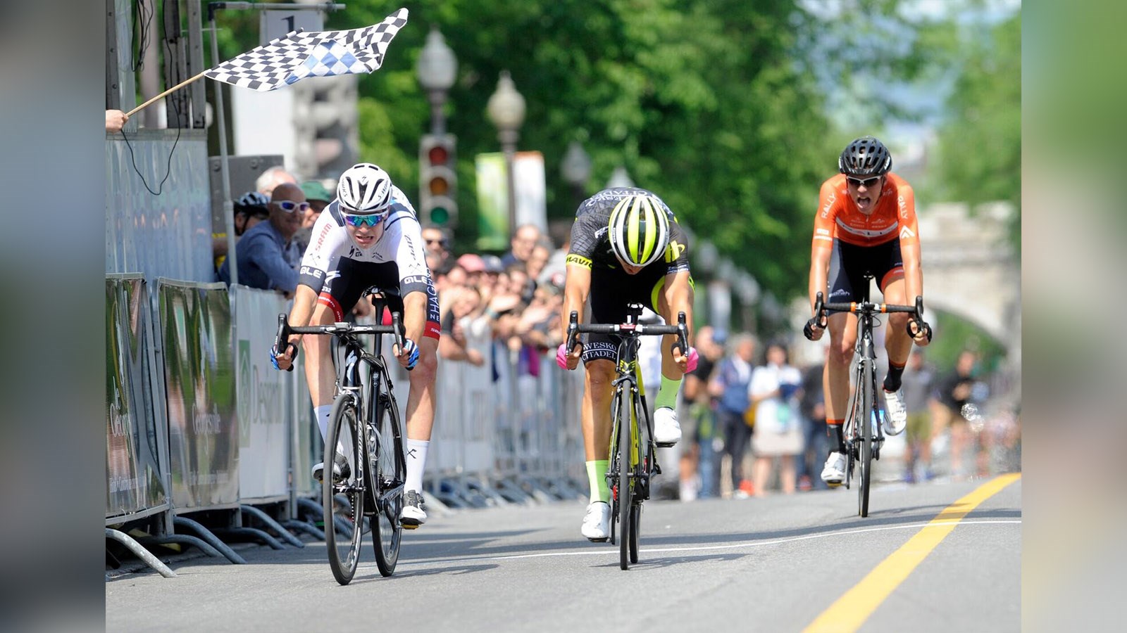 TOUR DE BEAUCE 2017 | L'Américain Ian Garrison remporte le critérium de Québec