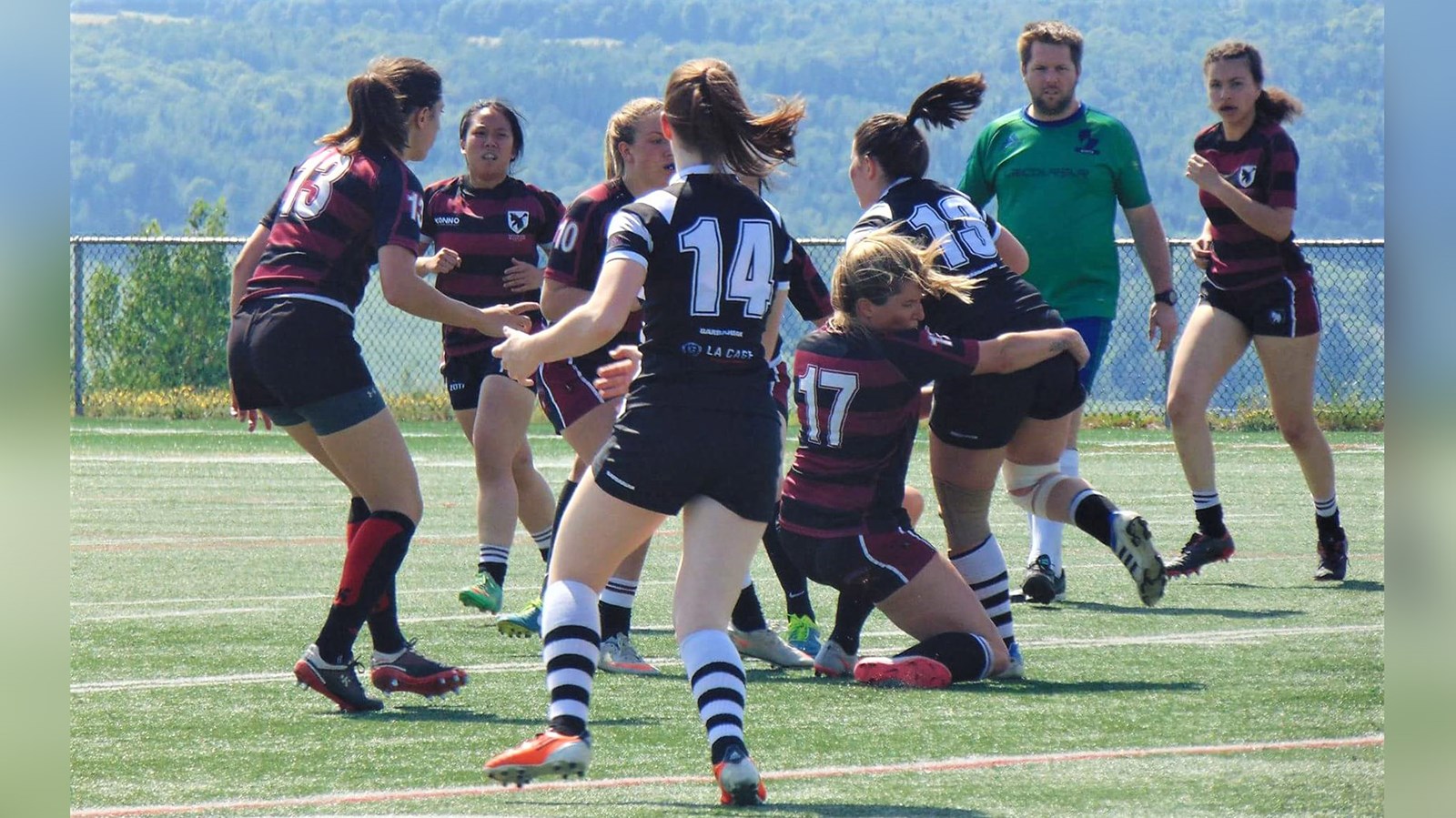 L'équipe de rugby des Lumberjacks de Saint-Georges, lors de leur 2e match à domicile en saison, disputé lors du samedi 17 juin 2017 au terrain synthétique de la Cité étudiante de Saint-Georges.