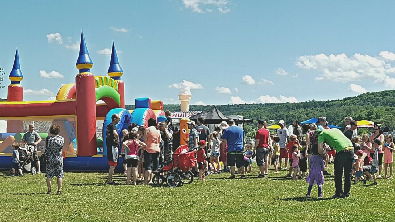 Beauceville célèbre la fête nationale en rendant hommage à Bob Bissonnette