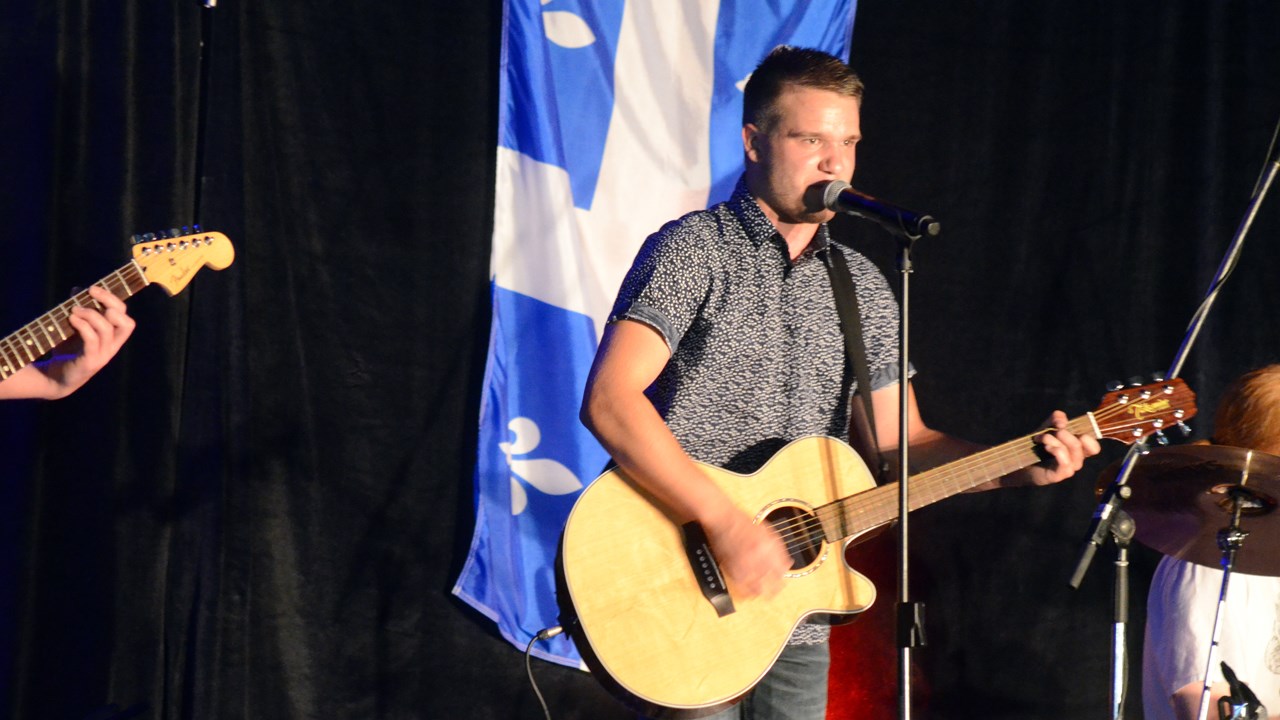 Beauceville célèbre la fête nationale en rendant hommage à Bob Bissonnette