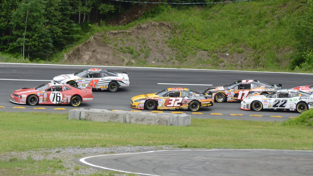 Lapcevich devance Labbé lors du Nascar Pinty's CRS Express 300