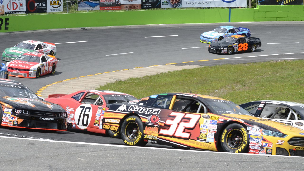 Lapcevich devance Labbé lors du Nascar Pinty's CRS Express 300