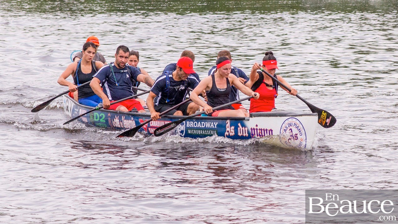 COURSE RABASKA 1/2 | Huit canots se sont affrontés sur la rivière à St-Georges