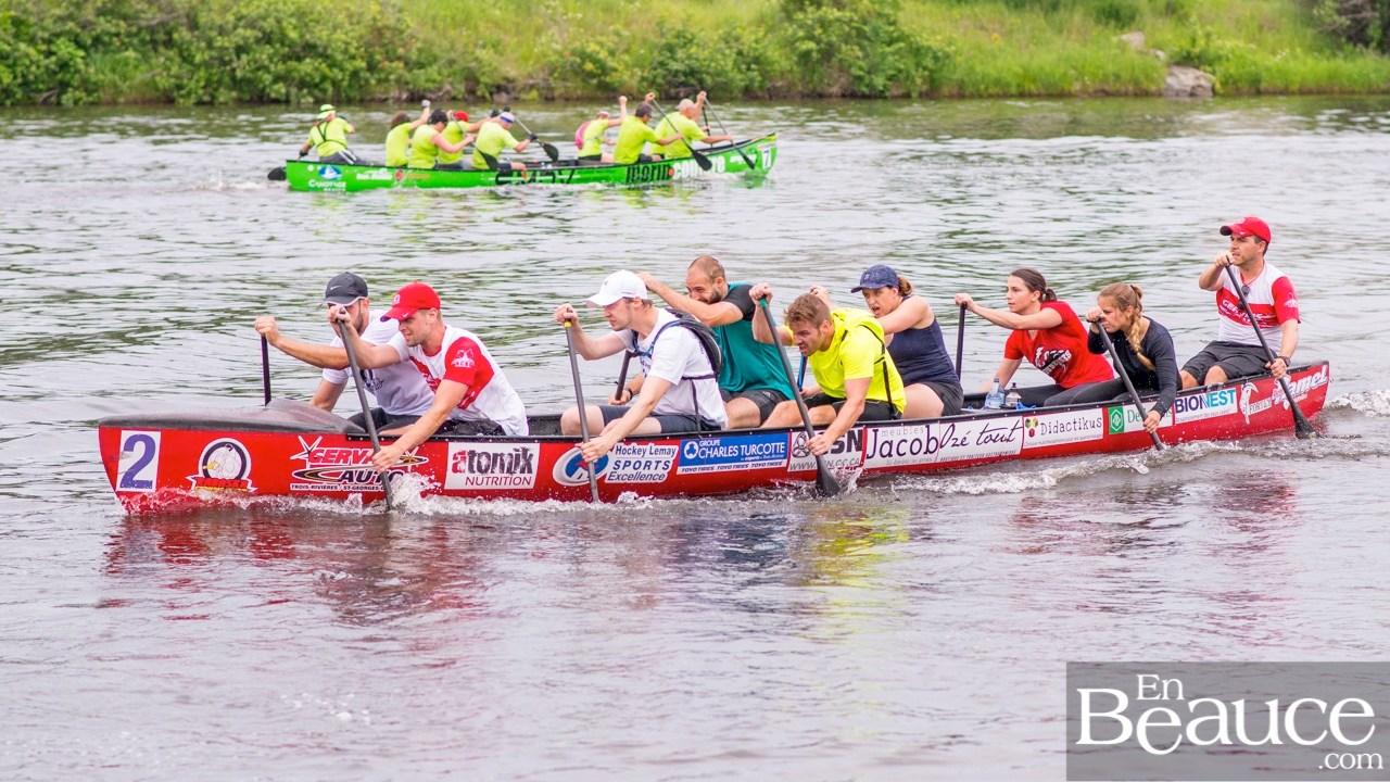 COURSE RABASKA 1/2 | Huit canots se sont affrontés sur la rivière à St-Georges