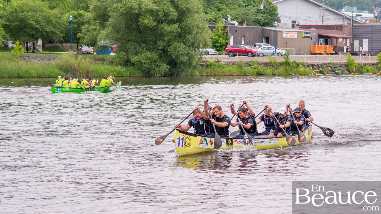 COURSE RABASKA 1/2 | Huit canots se sont affrontés sur la rivière à St-Georges