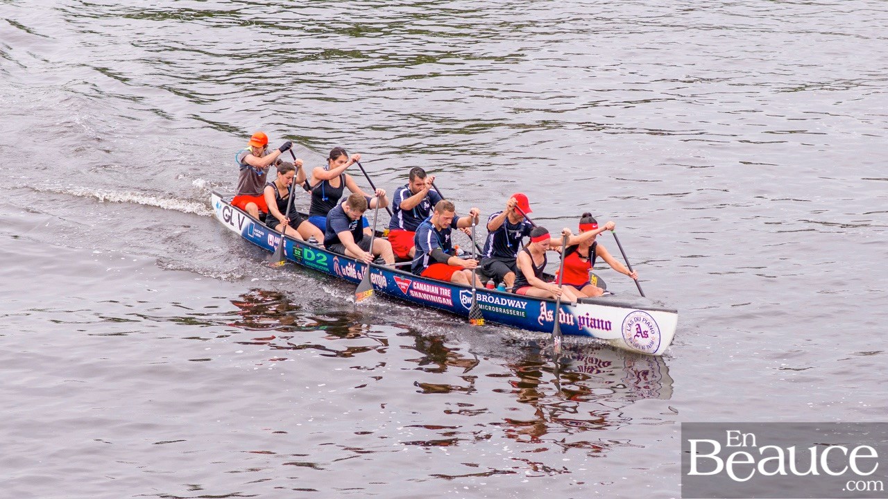 COURSE RABASKA 1/2 | Huit canots se sont affrontés sur la rivière à St-Georges
