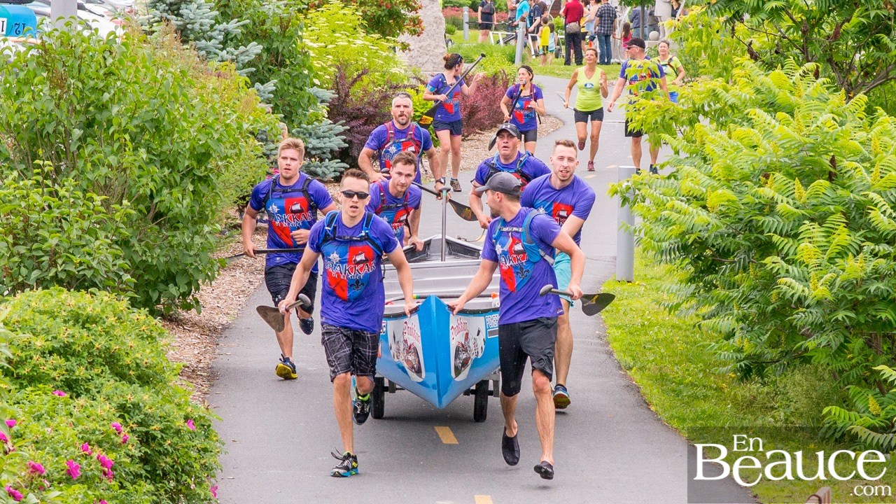 COURSE RABASKA 1/2 | Huit canots se sont affrontés sur la rivière à St-Georges