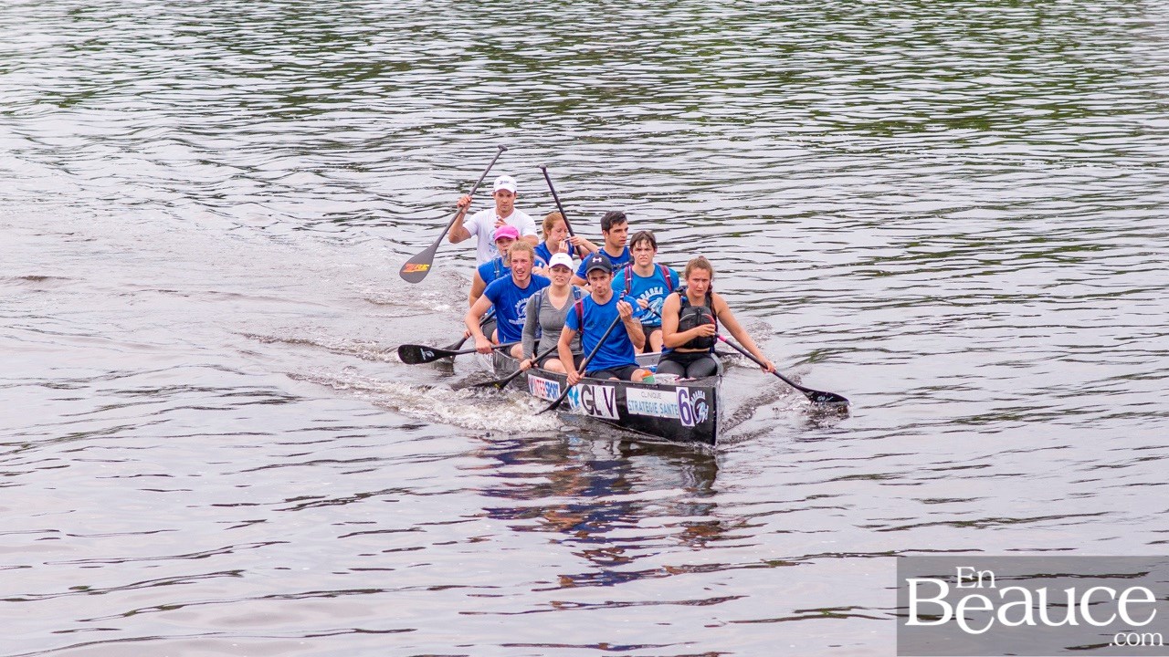 COURSE RABASKA 1/2 | Huit canots se sont affrontés sur la rivière à St-Georges