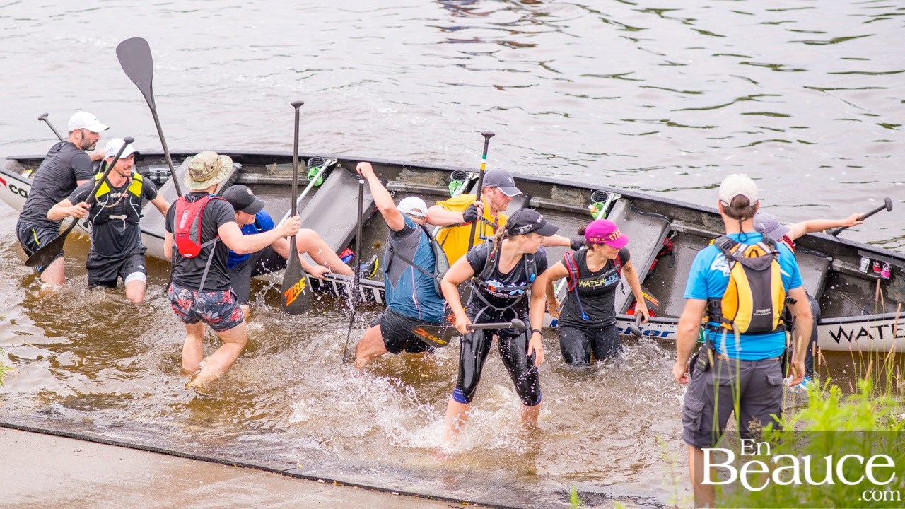 COURSE RABASKA 1/2 | Huit canots se sont affrontés sur la rivière à St-Georges