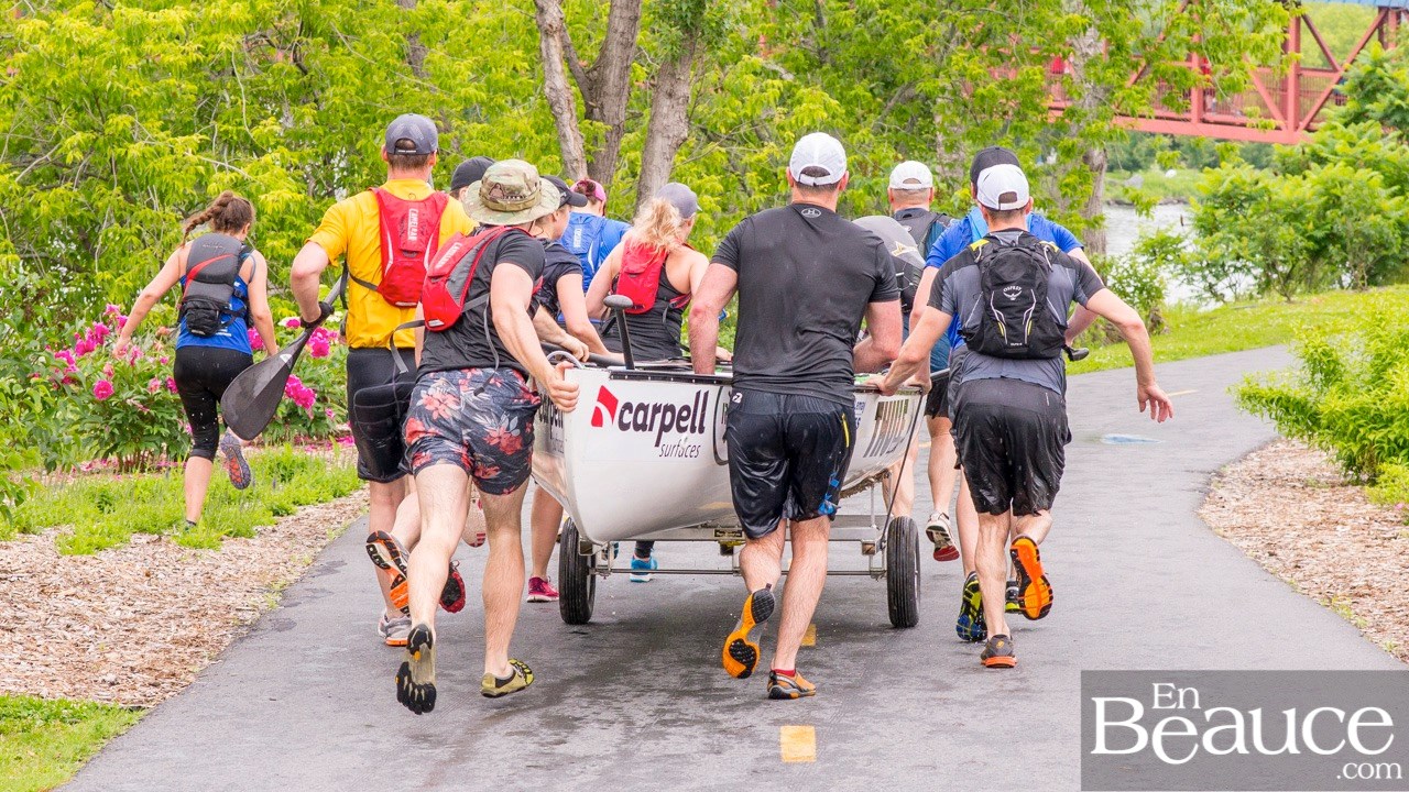 COURSE RABASKA 1/2 | Huit canots se sont affrontés sur la rivière à St-Georges