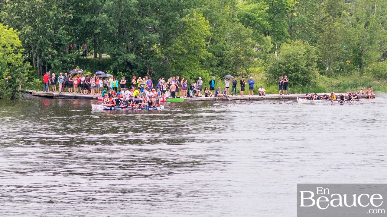 COURSE RABASKA 1/2 | Huit canots se sont affrontés sur la rivière à St-Georges