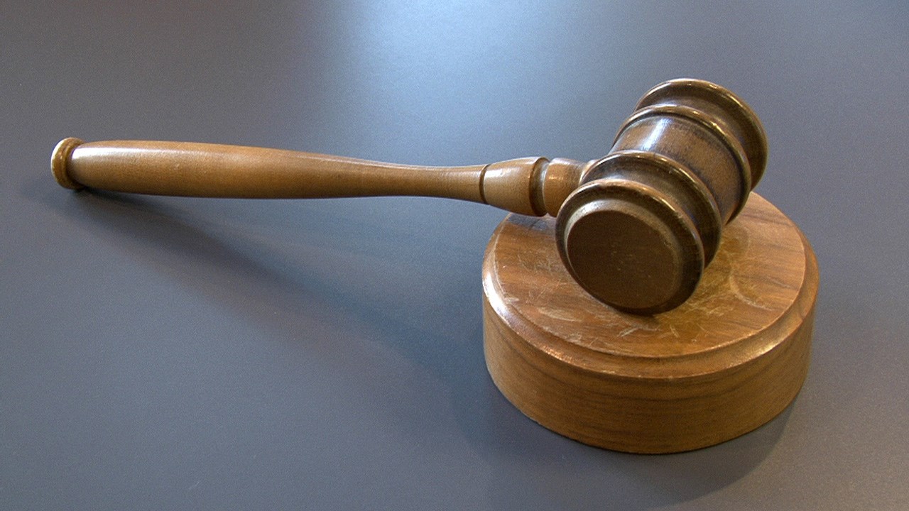 Six mois de prison pour s'être introduit par effraction