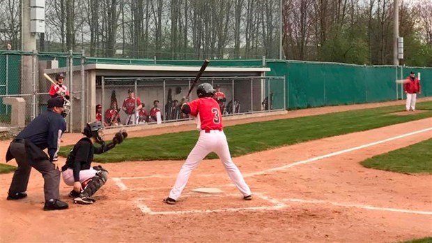 Baseball : Lévis met fin à la série de victoires du Cléri sport