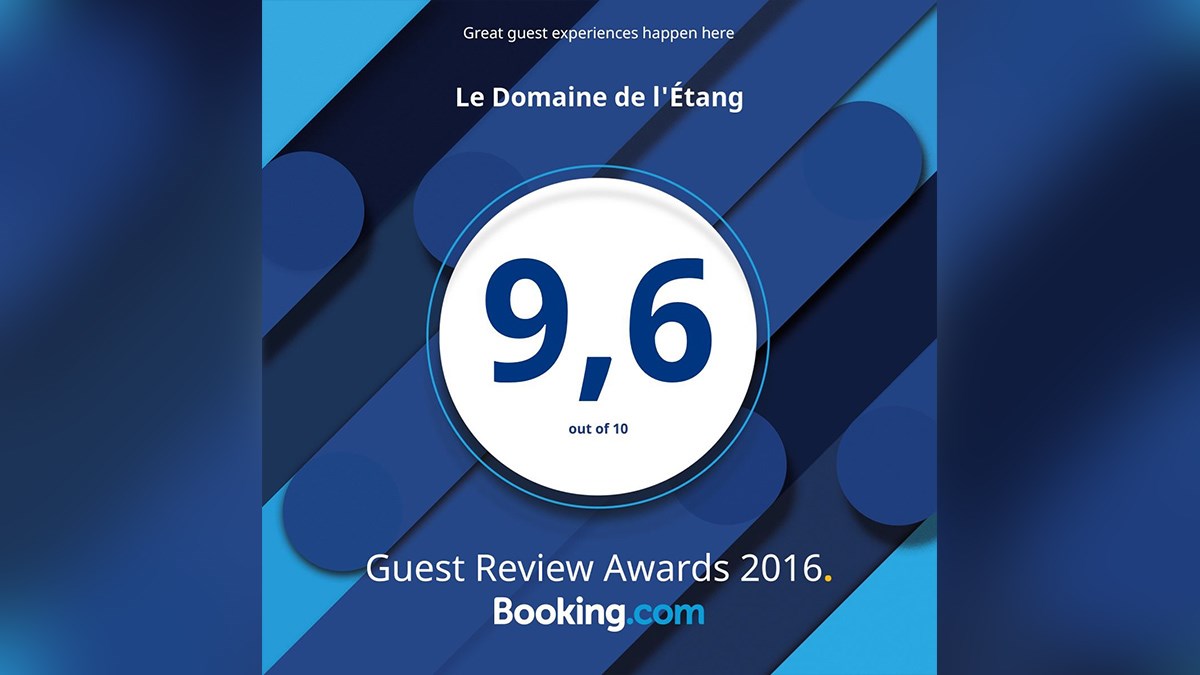 Le Domaine de l’Étang s’est récemment mérité une mention d’honneur sur Booking.com pour avoir conservé une note moyenne de 9,6/10 de ses visiteurs pendant sa seule première année et demie d’opération.