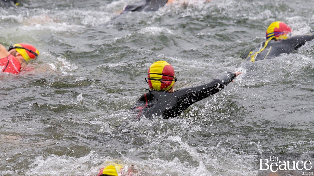 De 9 à 69 ans, de Saint-Georges à Sept-Îles, 172 triathlètes à l’assaut du Lac-Poulin