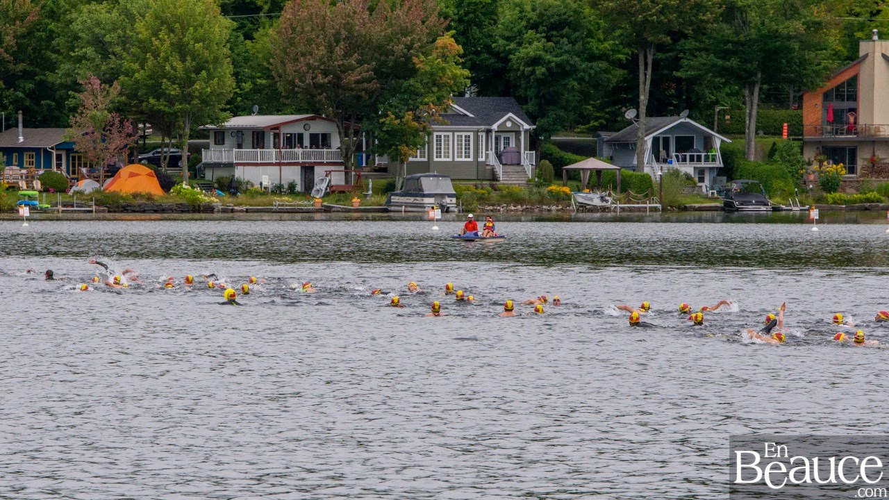 De 9 à 69 ans, de Saint-Georges à Sept-Îles, 172 triathlètes à l’assaut du Lac-Poulin