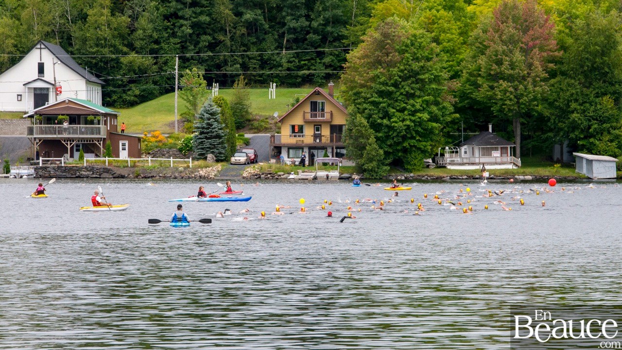 De 9 à 69 ans, de Saint-Georges à Sept-Îles, 172 triathlètes à l’assaut du Lac-Poulin