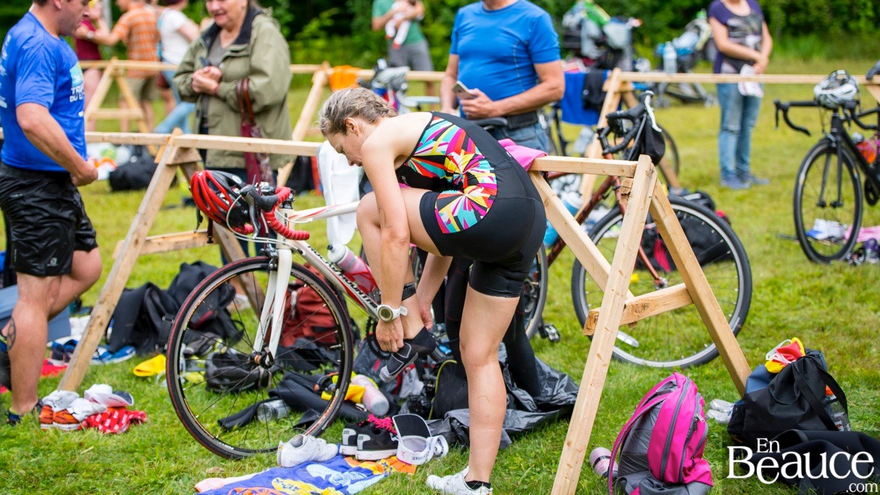 De 9 à 69 ans, de Saint-Georges à Sept-Îles, 172 triathlètes à l’assaut du Lac-Poulin