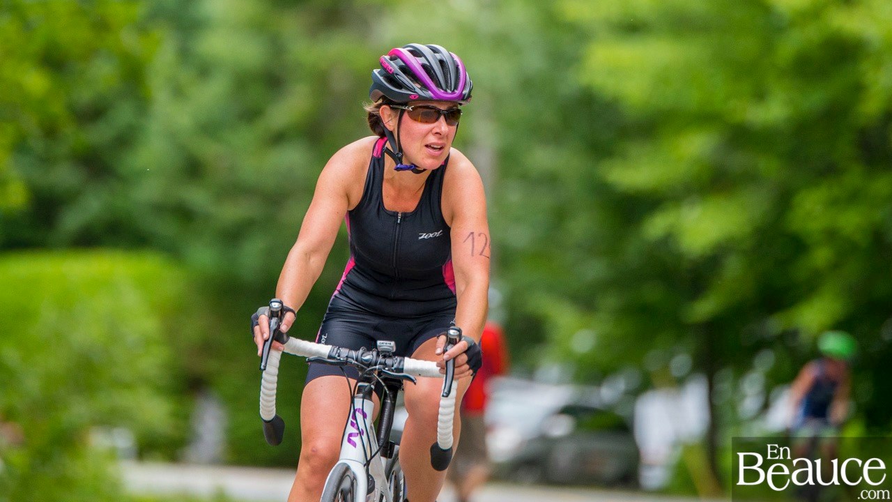 De 9 à 69 ans, de Saint-Georges à Sept-Îles, 172 triathlètes à l’assaut du Lac-Poulin