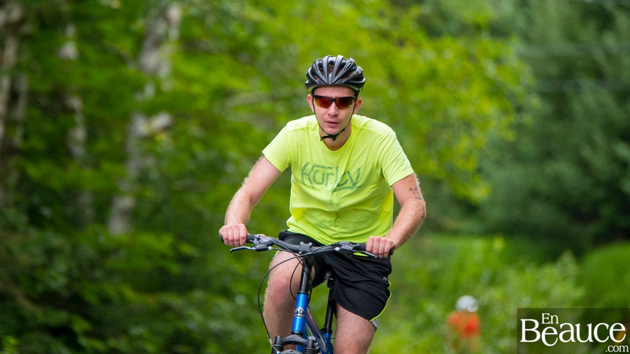 De 9 à 69 ans, de Saint-Georges à Sept-Îles, 172 triathlètes à l’assaut du Lac-Poulin