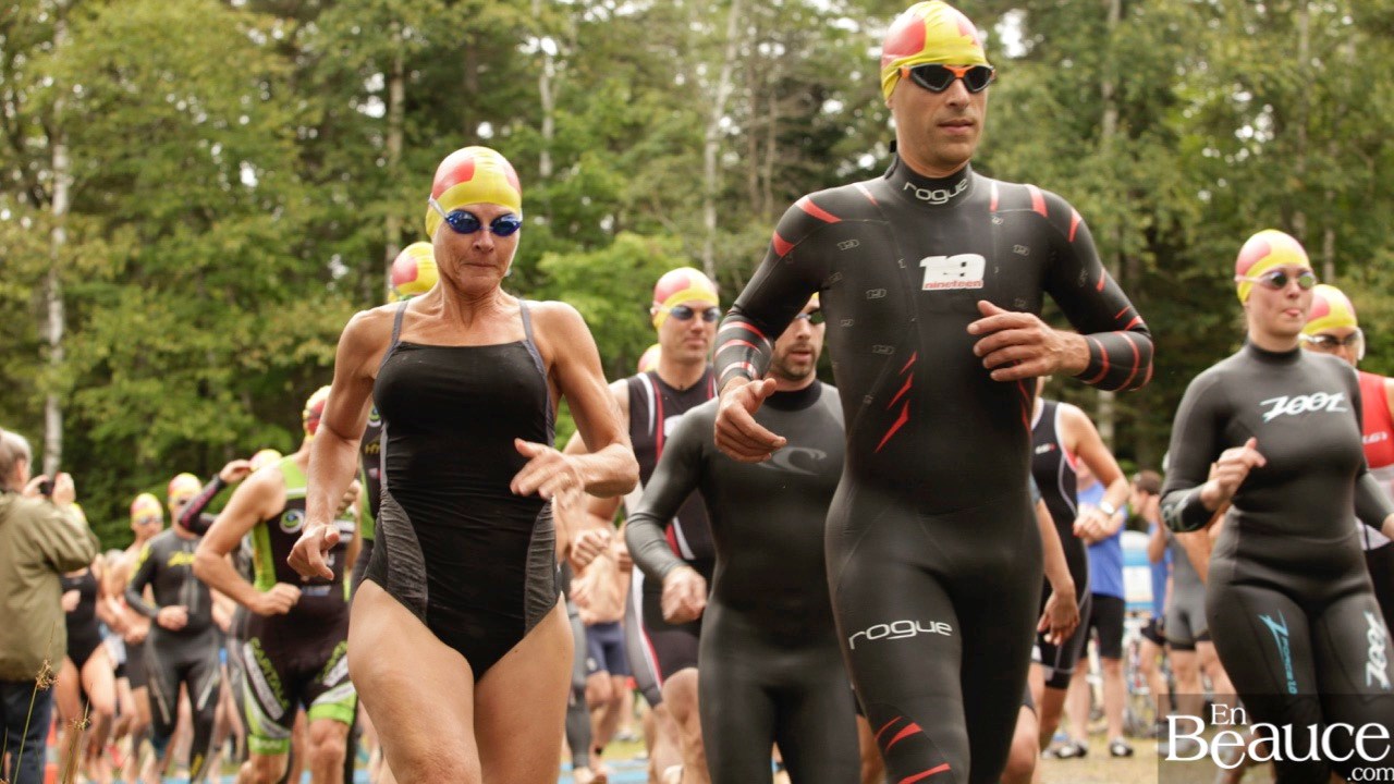 GALERIE 1/3 | Voyez les photos intégrales du Triathlon du Lac-Poulin : la natation
