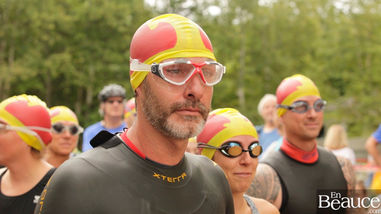 GALERIE 1/3 | Voyez les photos intégrales du Triathlon du Lac-Poulin : la natation