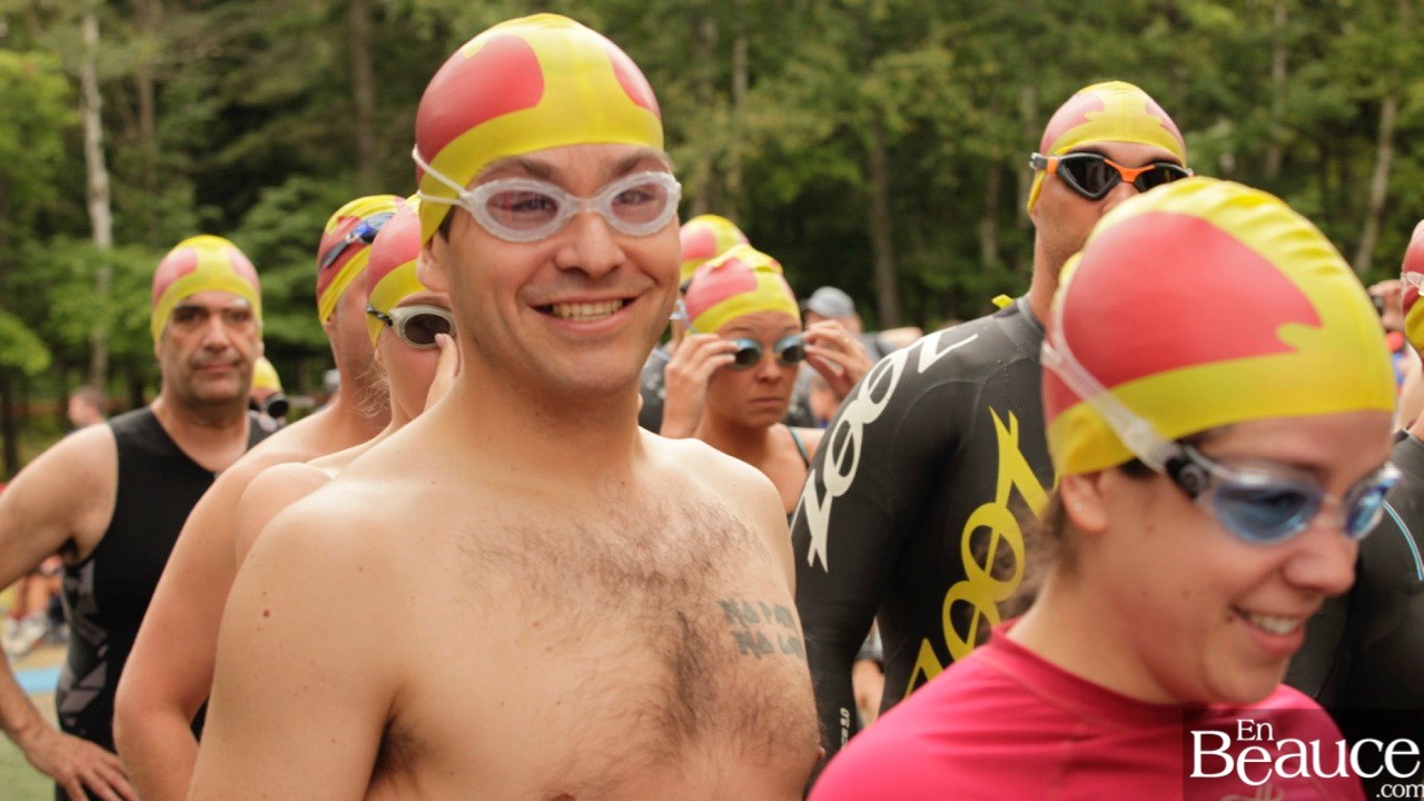 GALERIE 1/3 | Voyez les photos intégrales du Triathlon du Lac-Poulin : la natation