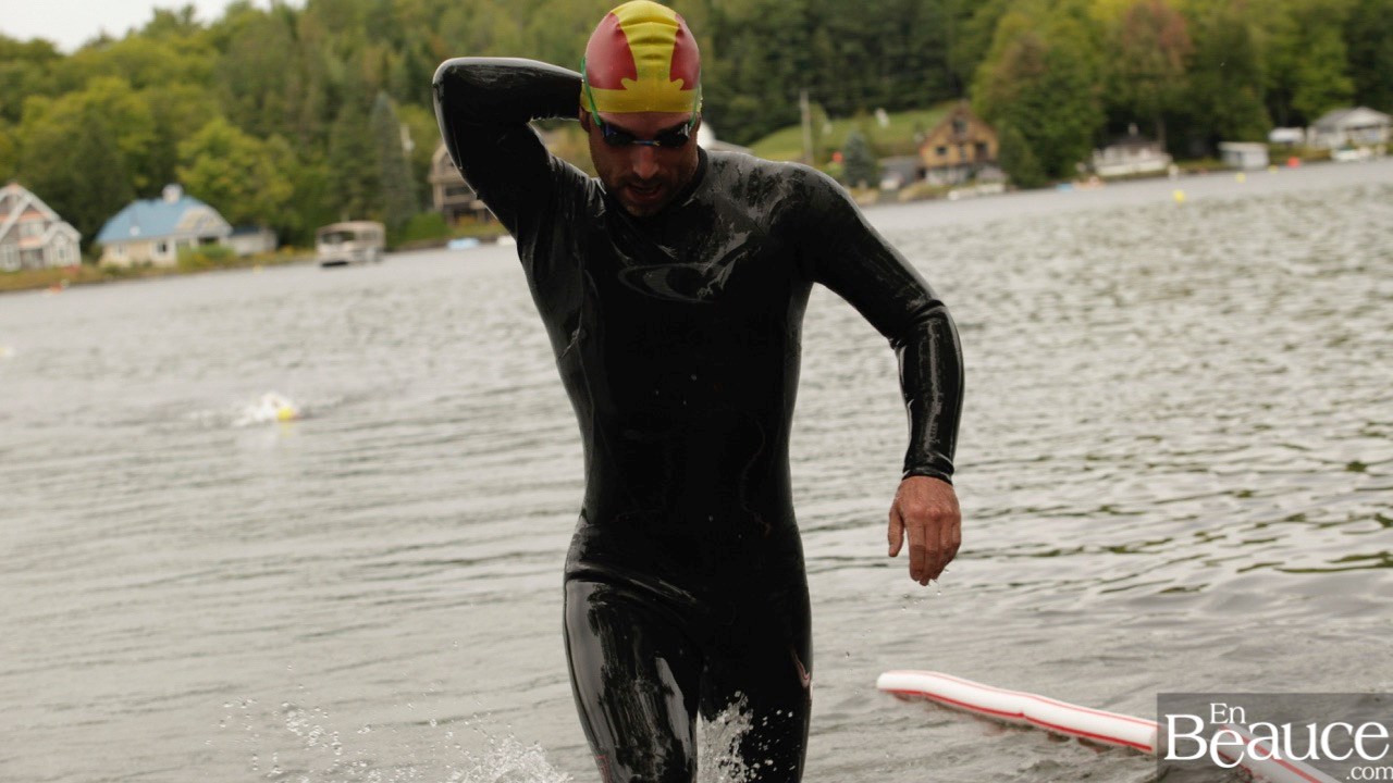 GALERIE 1/3 | Voyez les photos intégrales du Triathlon du Lac-Poulin : la natation