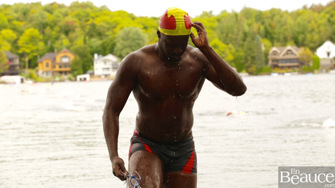 GALERIE 1/3 | Voyez les photos intégrales du Triathlon du Lac-Poulin : la natation