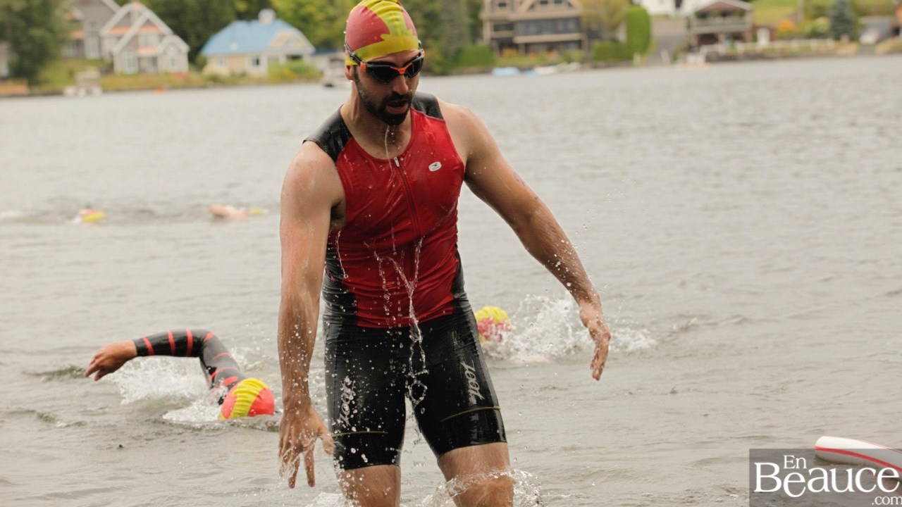 GALERIE 1/3 | Voyez les photos intégrales du Triathlon du Lac-Poulin : la natation