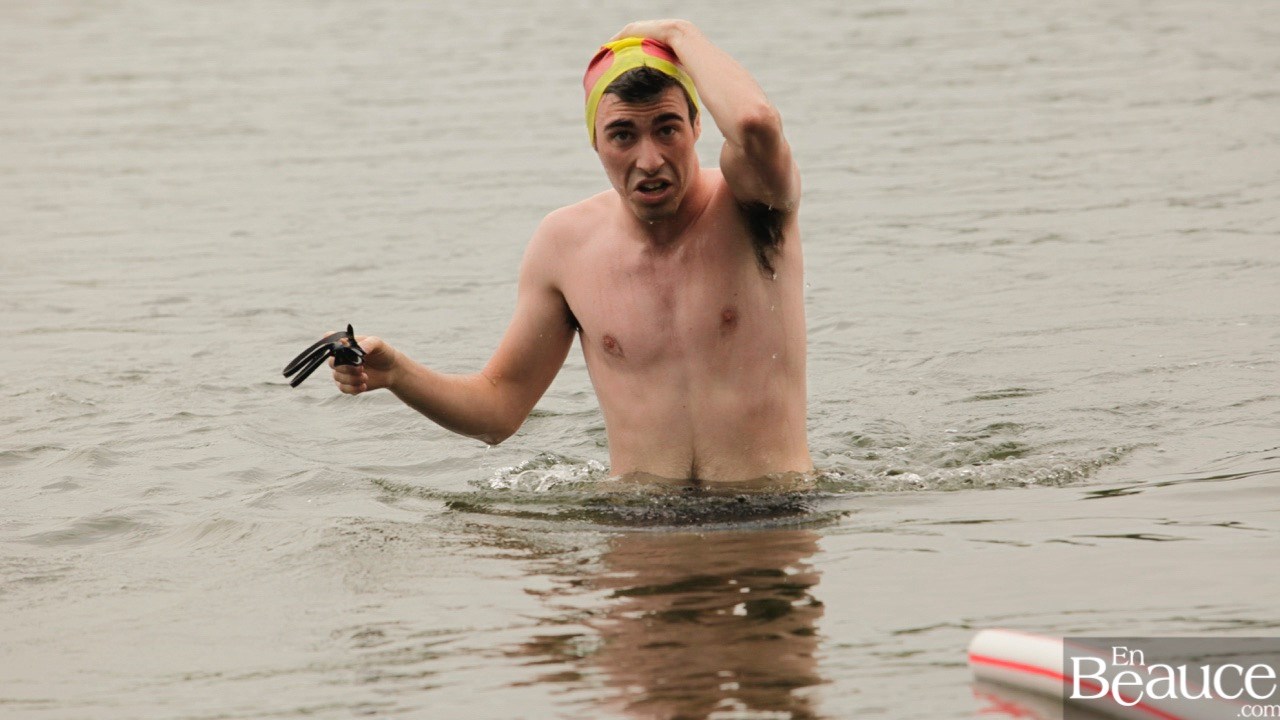 GALERIE 1/3 | Voyez les photos intégrales du Triathlon du Lac-Poulin : la natation
