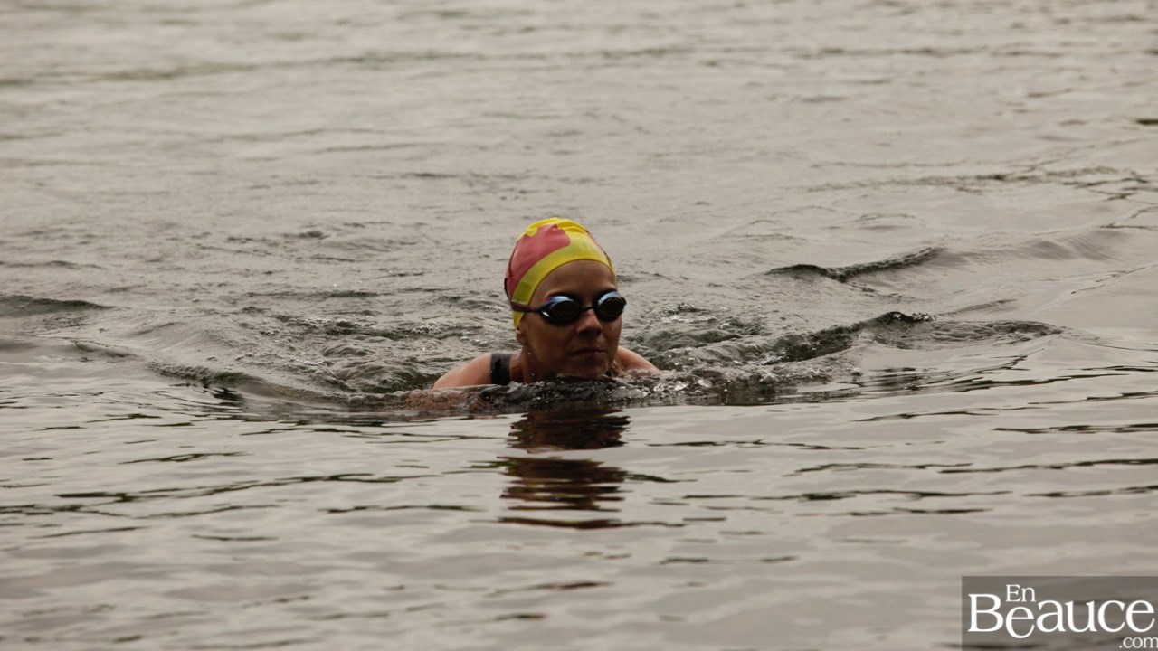 GALERIE 1/3 | Voyez les photos intégrales du Triathlon du Lac-Poulin : la natation