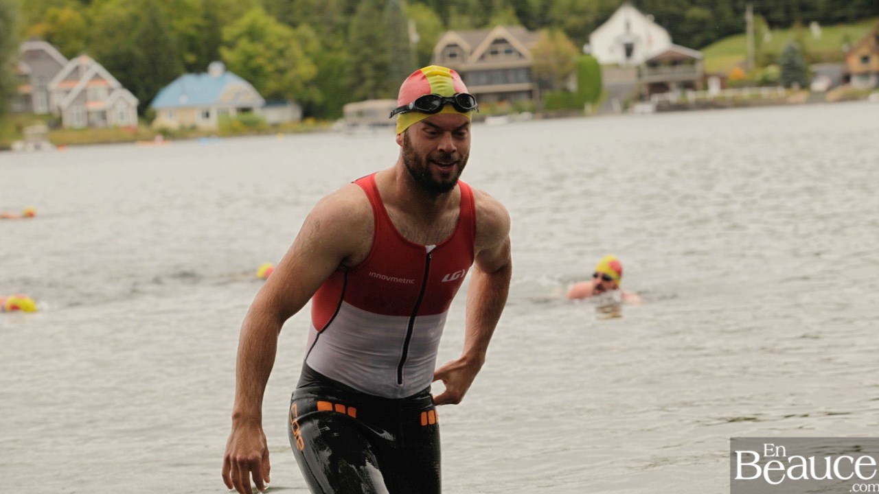 GALERIE 1/3 | Voyez les photos intégrales du Triathlon du Lac-Poulin : la natation