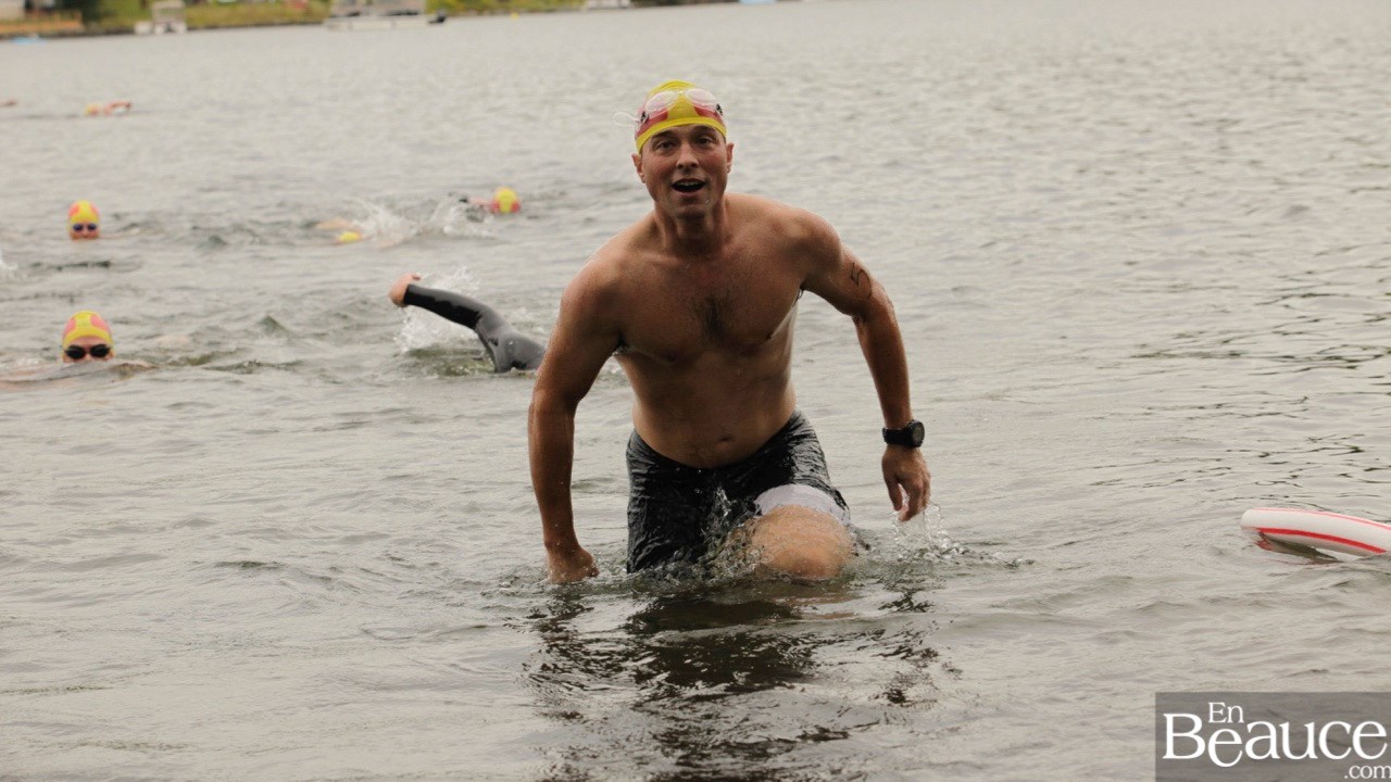 GALERIE 1/3 | Voyez les photos intégrales du Triathlon du Lac-Poulin : la natation