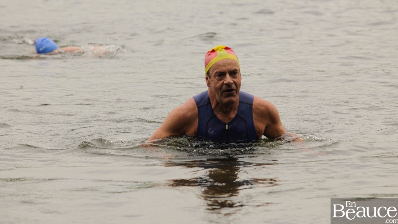GALERIE 1/3 | Voyez les photos intégrales du Triathlon du Lac-Poulin : la natation