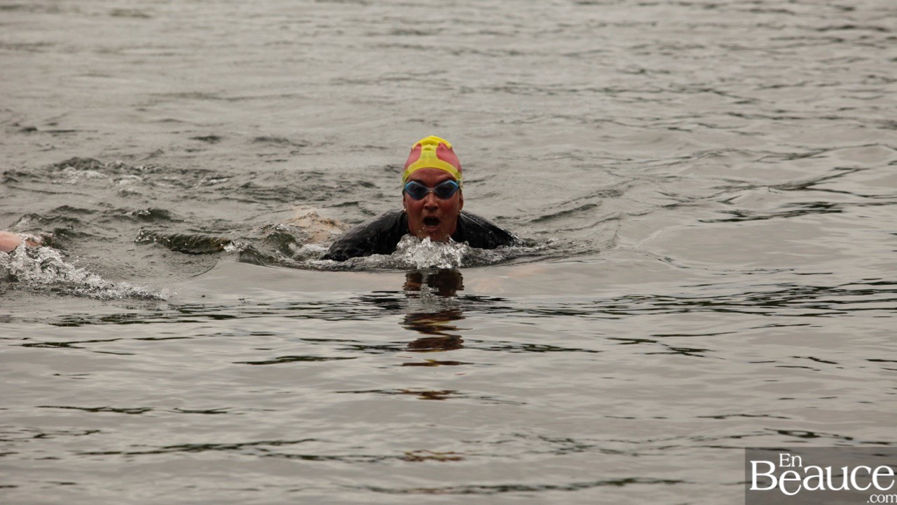 GALERIE 1/3 | Voyez les photos intégrales du Triathlon du Lac-Poulin : la natation