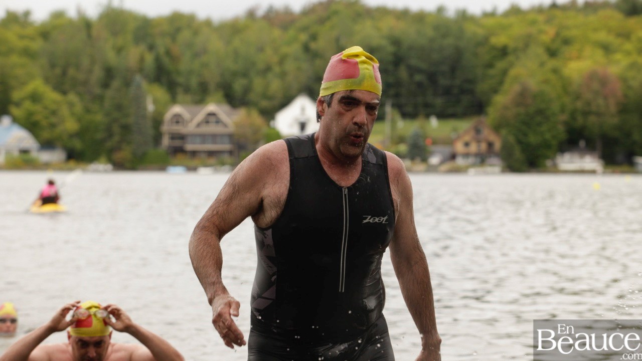GALERIE 1/3 | Voyez les photos intégrales du Triathlon du Lac-Poulin : la natation