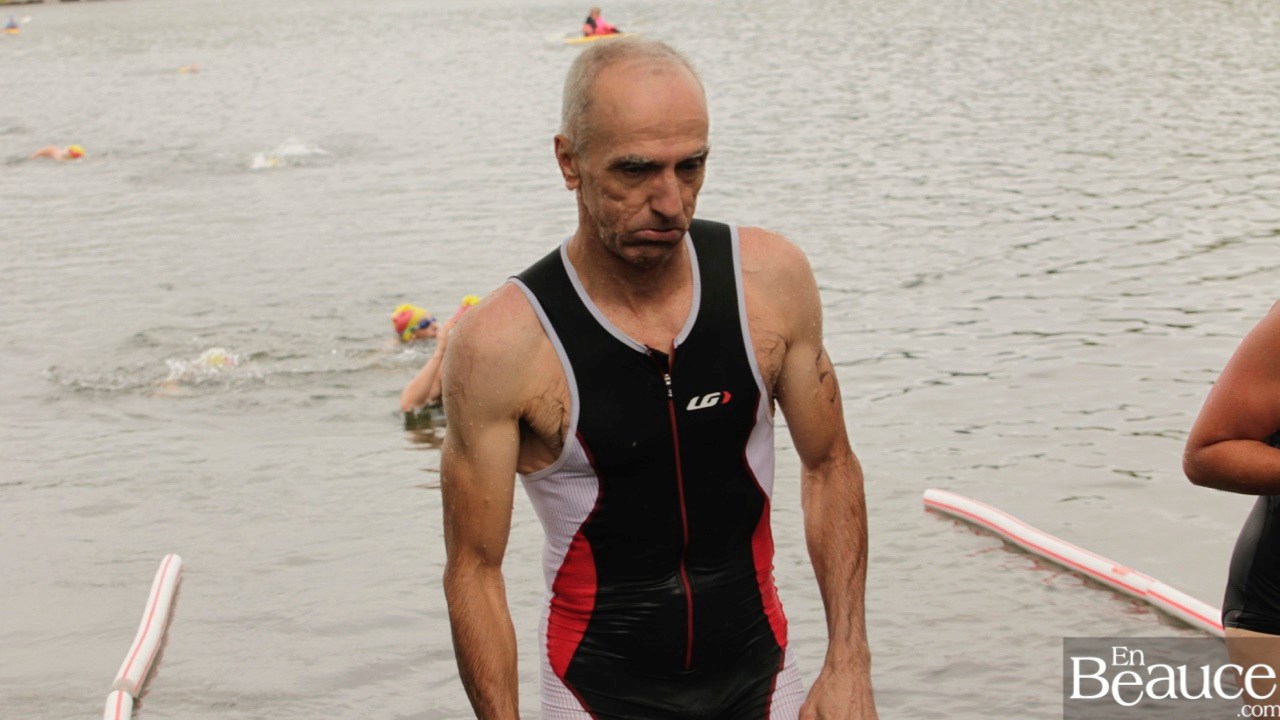 GALERIE 1/3 | Voyez les photos intégrales du Triathlon du Lac-Poulin : la natation