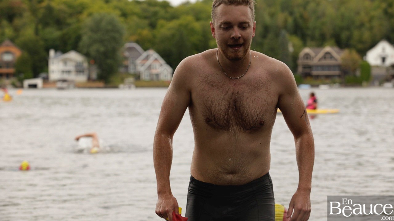 GALERIE 1/3 | Voyez les photos intégrales du Triathlon du Lac-Poulin : la natation