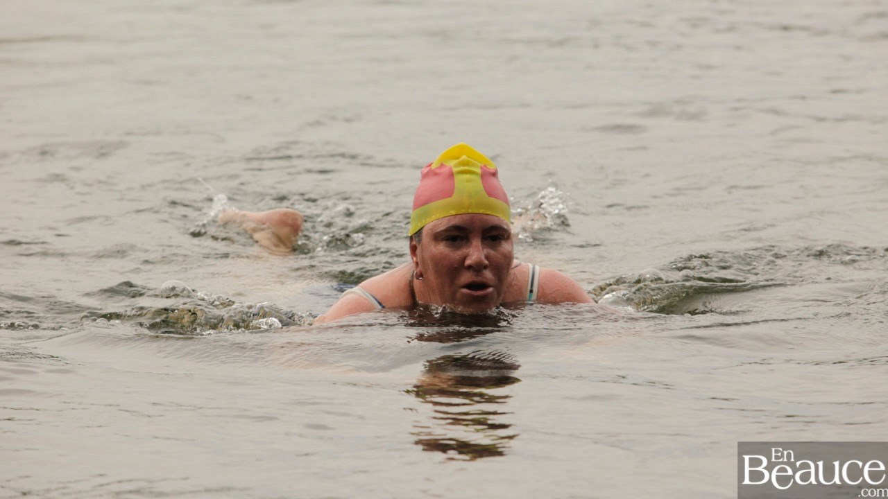 GALERIE 1/3 | Voyez les photos intégrales du Triathlon du Lac-Poulin : la natation